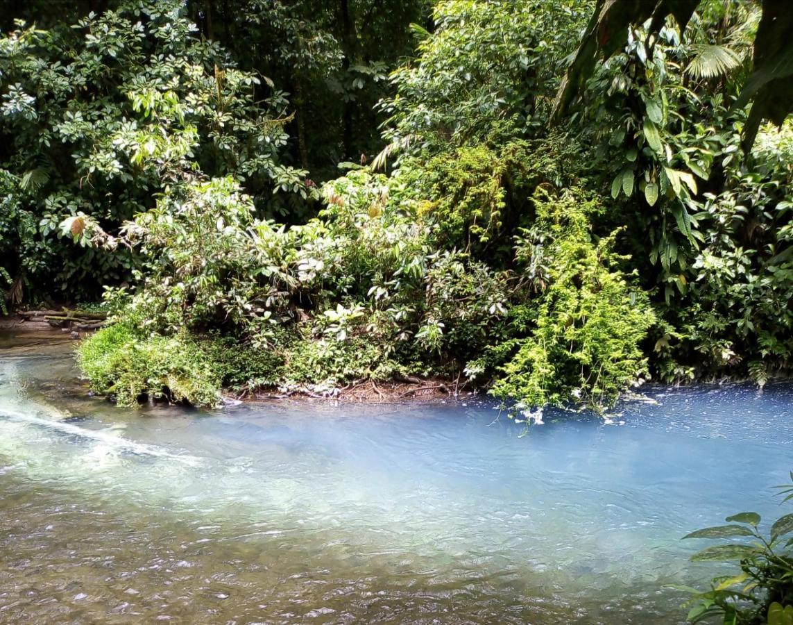 Cabinas El Pilón Río Celeste Exterior foto